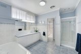 https://images.listonce.com.au/custom/160x/listings/29-dallas-street-mount-waverley-vic-3149/817/00363817_img_07.jpg?gWSNkIGiDtU