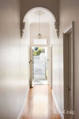https://images.listonce.com.au/custom/160x/listings/29-dally-street-clifton-hill-vic-3068/277/01810277_img_11.jpg?cChbp0cLPJs
