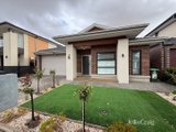 https://images.listonce.com.au/custom/160x/listings/29-darmain-drive-greenvale-vic-3059/217/01860217_img_16.jpg?sPCC2cE41_s