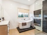 https://images.listonce.com.au/custom/160x/listings/29-david-road-templestowe-lower-vic-3107/564/00707564_img_09.jpg?eyf_p5q0-i4