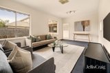 https://images.listonce.com.au/custom/160x/listings/29-elliot-street-parkdale-vic-3195/262/01984262_img_06.jpg?l2AH8kIf8Zg