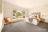 https://images.listonce.com.au/custom/160x/listings/29-elliot-street-parkdale-vic-3195/262/01984262_img_07.jpg?5fG_nQU_s0k