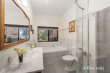 https://images.listonce.com.au/custom/160x/listings/29-eothen-lane-kilsyth-vic-3137/499/00824499_img_07.jpg?0YRB52PcEng