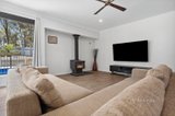 https://images.listonce.com.au/custom/160x/listings/29-erin-court-muckleford-vic-3451/065/01327065_img_19.jpg?jJjVFgSVf9I