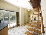 https://images.listonce.com.au/custom/160x/listings/29-evelina-street-mont-albert-north-vic-3129/959/01683959_img_06.jpg?K456c0u25VU