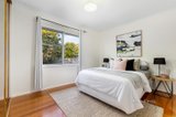 https://images.listonce.com.au/custom/160x/listings/29-gabonia-avenue-watsonia-vic-3087/012/01192012_img_07.jpg?dzIYmluJ3Hc