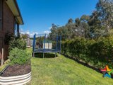 https://images.listonce.com.au/custom/160x/listings/29-galera-court-wandin-north-vic-3139/623/01524623_img_17.jpg?Qnr6aSAWeos