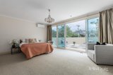 https://images.listonce.com.au/custom/160x/listings/29-glen-iris-road-camberwell-vic-3124/048/01826048_img_17.jpg?UjNW8A6QyJ4