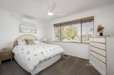 https://images.listonce.com.au/custom/160x/listings/29-glendale-court-kilsyth-vic-3137/533/01563533_img_09.jpg?Y_3MZqxgcnI