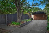 https://images.listonce.com.au/custom/160x/listings/29-gordon-street-balwyn-vic-3103/033/00702033_img_11.jpg?qWF12blrDHI