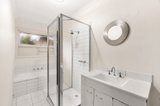 https://images.listonce.com.au/custom/160x/listings/29-great-ryrie-street-ringwood-vic-3134/760/01724760_img_04.jpg?Uf4G3Lnd1EQ