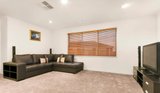 https://images.listonce.com.au/custom/160x/listings/29-harold-keys-narre-warren-south-vic-3805/385/01899385_img_07.jpg?ueWJNrGBVo0