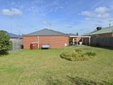 https://images.listonce.com.au/custom/160x/listings/29-helmer-crescent-east-geelong-vic-3219/580/01699580_img_07.jpg?OOTkqKnVv8E