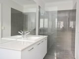 https://images.listonce.com.au/custom/160x/listings/29-henry-avenue-mount-clear-vic-3350/412/00945412_img_07.jpg?Ro66P0kbaxg