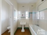 https://images.listonce.com.au/custom/160x/listings/29-homebush-crescent-hawthorn-east-vic-3123/462/01777462_img_08.jpg?esa44mm2oIs