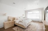 https://images.listonce.com.au/custom/160x/listings/29-hopkins-street-mckinnon-vic-3204/337/01812337_img_16.jpg?lHLCmce17Fs