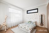 https://images.listonce.com.au/custom/160x/listings/29-hopkins-street-mckinnon-vic-3204/337/01812337_img_21.jpg?HUpSGExbkWk
