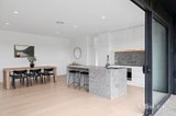 https://images.listonce.com.au/custom/160x/listings/29-houston-street-daylesford-vic-3460/333/01822333_img_05.jpg?ydS5cEedBME