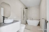 https://images.listonce.com.au/custom/160x/listings/29-houston-street-daylesford-vic-3460/333/01822333_img_14.jpg?VX2LpFVUvEs