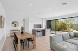 https://images.listonce.com.au/custom/160x/listings/29-houston-street-daylesford-vic-3460/333/01822333_img_15.jpg?Kku3Hs-Cd88