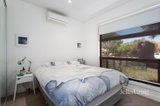 https://images.listonce.com.au/custom/160x/listings/29-jones-street-thornbury-vic-3071/809/01850809_img_05.jpg?vJNvOyKgZ4Y