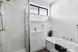 https://images.listonce.com.au/custom/160x/listings/29-kingston-street-glen-iris-vic-3146/171/01753171_img_09.jpg?GZYmizmMSFk