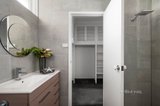 https://images.listonce.com.au/custom/160x/listings/29-kinkora-road-hawthorn-vic-3122/927/01477927_img_08.jpg?cd8Glufu838