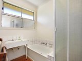 https://images.listonce.com.au/custom/160x/listings/29-landstrom-quadrant-kilsyth-vic-3137/887/00620887_img_07.jpg?cTsitkS6laM