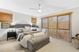 https://images.listonce.com.au/custom/160x/listings/29-langdale-drive-croydon-hills-vic-3136/018/01551018_img_10.jpg?GmISFM8jmA8