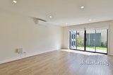 https://images.listonce.com.au/custom/160x/listings/29-lantana-street-clayton-vic-3168/689/01594689_img_04.jpg?epAouqhdpG0