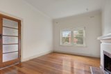 https://images.listonce.com.au/custom/160x/listings/29-larnook-street-prahran-vic-3181/078/00130078_img_03.jpg?msJh6tvsIeg