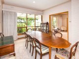 https://images.listonce.com.au/custom/160x/listings/29-layton-crescent-newtown-vic-3220/203/01699203_img_09.jpg?U0uRB7dbM6Q