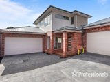 https://images.listonce.com.au/custom/160x/listings/29-leigh-road-croydon-vic-3136/661/01525661_img_03.jpg?EiaxuLviDTc