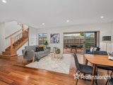 https://images.listonce.com.au/custom/160x/listings/29-leigh-road-croydon-vic-3136/661/01525661_img_06.jpg?D8fK6PkuhMw