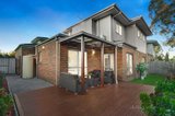 https://images.listonce.com.au/custom/160x/listings/29-madison-court-mount-waverley-vic-3149/027/00827027_img_09.jpg?EjSlYUZWJlk