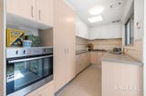 https://images.listonce.com.au/custom/160x/listings/29-melinga-crescent-mornington-vic-3931/176/01773176_img_03.jpg?2IL_5AYZR2U