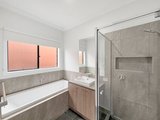 https://images.listonce.com.au/custom/160x/listings/29-mindil-street-armstrong-creek-vic-3217/388/01902388_img_07.jpg?RqK_YVSDR28