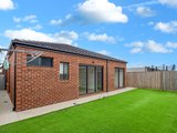 https://images.listonce.com.au/custom/160x/listings/29-mindil-street-armstrong-creek-vic-3217/388/01902388_img_09.jpg?vGK3ZYQsH9E