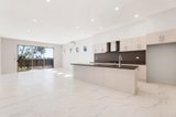 https://images.listonce.com.au/custom/160x/listings/29-morello-circle-doncaster-east-vic-3109/830/01716830_img_01.jpg?CXbEq9KD-Qo