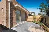 https://images.listonce.com.au/custom/160x/listings/29-morello-circle-doncaster-east-vic-3109/830/01716830_img_03.jpg?IvtpajieNXQ
