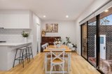 https://images.listonce.com.au/custom/160x/listings/29-newman-road-croydon-vic-3136/056/01954056_img_04.jpg?uJAv_N4usfc