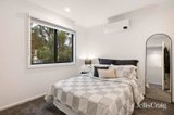 https://images.listonce.com.au/custom/160x/listings/29-newman-road-croydon-vic-3136/056/01954056_img_06.jpg?iW9J2Qa8Qbs