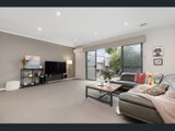 https://images.listonce.com.au/custom/160x/listings/29-newport-drive-mulgrave-vic-3170/327/01950327_img_02.jpg?gu4fCXW9Zv8