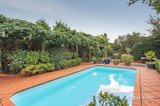 https://images.listonce.com.au/custom/160x/listings/29-northam-street-glen-waverley-vic-3150/379/01882379_img_10.jpg?U6k5i9iIfio