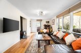 https://images.listonce.com.au/custom/160x/listings/29-pine-avenue-briar-hill-vic-3088/975/01462975_img_03.jpg?n_Aw9NGRALM