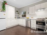 https://images.listonce.com.au/custom/160x/listings/29-plumer-street-croydon-vic-3136/756/01525756_img_05.jpg?7VByxeO2bY8