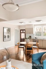 https://images.listonce.com.au/custom/160x/listings/29-raleigh-street-thornbury-vic-3071/166/01767166_img_05.jpg?_LzmWiSAThI