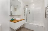 https://images.listonce.com.au/custom/160x/listings/29-richards-road-castlemaine-vic-3450/747/01128747_img_07.jpg?VkSnzxGL1jw