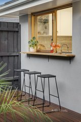 https://images.listonce.com.au/custom/160x/listings/29-rodleigh-street-croydon-vic-3136/246/01171246_img_11.jpg?ZHuZXXjQ_wM