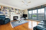 https://images.listonce.com.au/custom/160x/listings/29-roslyn-road-belmont-vic-3216/049/01608049_img_04.jpg?nVWHNj3N_BY